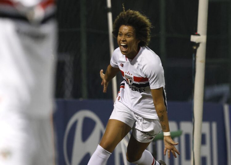 Em Cotia, São Paulo vence o Santos pelo Brasileirão Feminino