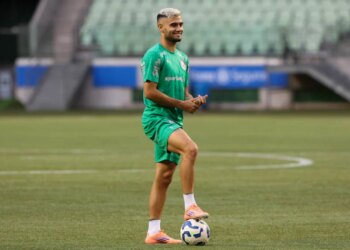 Remédio, injeção e tratamento: Andreas Pereira tem rotina de recuperação até em casa para voltar ao Palmeiras